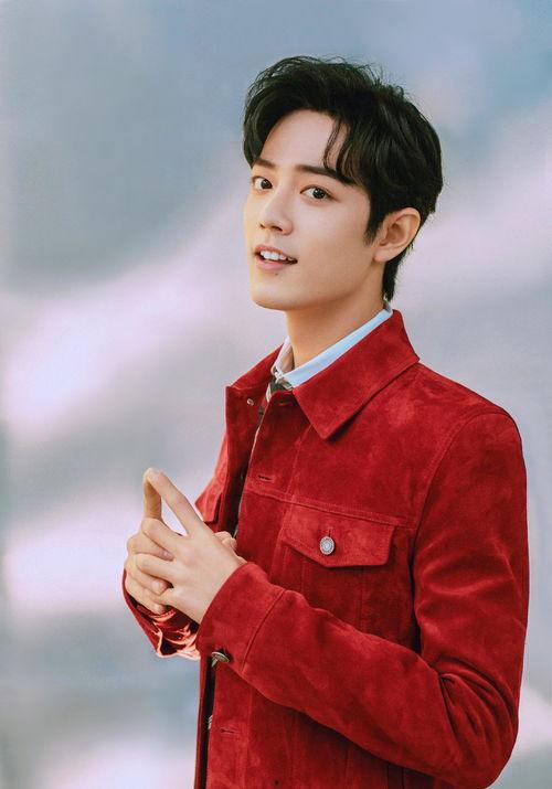 肖战吃瓜路人,从吃瓜路人到现象级明星的蜕变之路